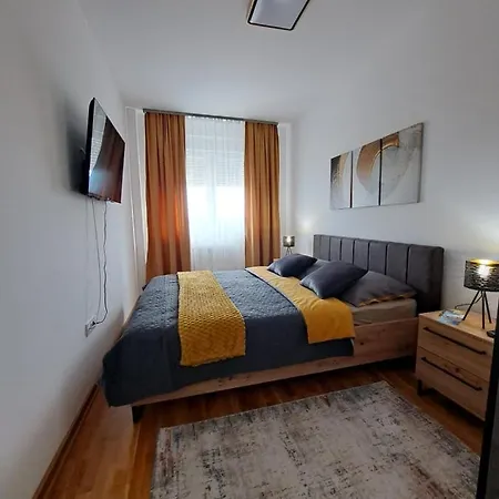 Lux Panorama * Bečej