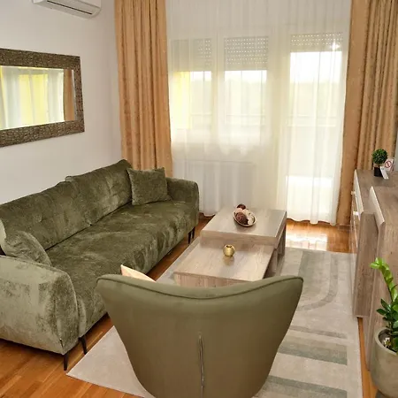 Lux Panorama Apartmán *